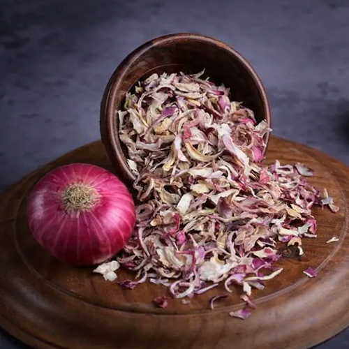 Dehydrated Pink Onion Kibbled